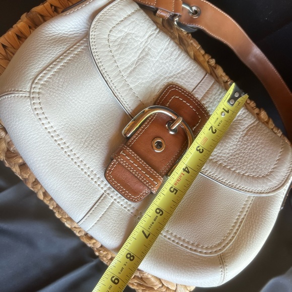 Coach women purse - Picture 10 of 12